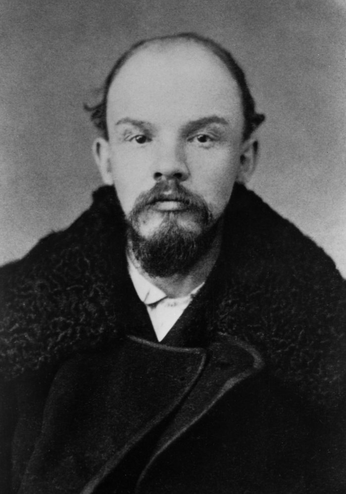 Lenin ještě jako mladík